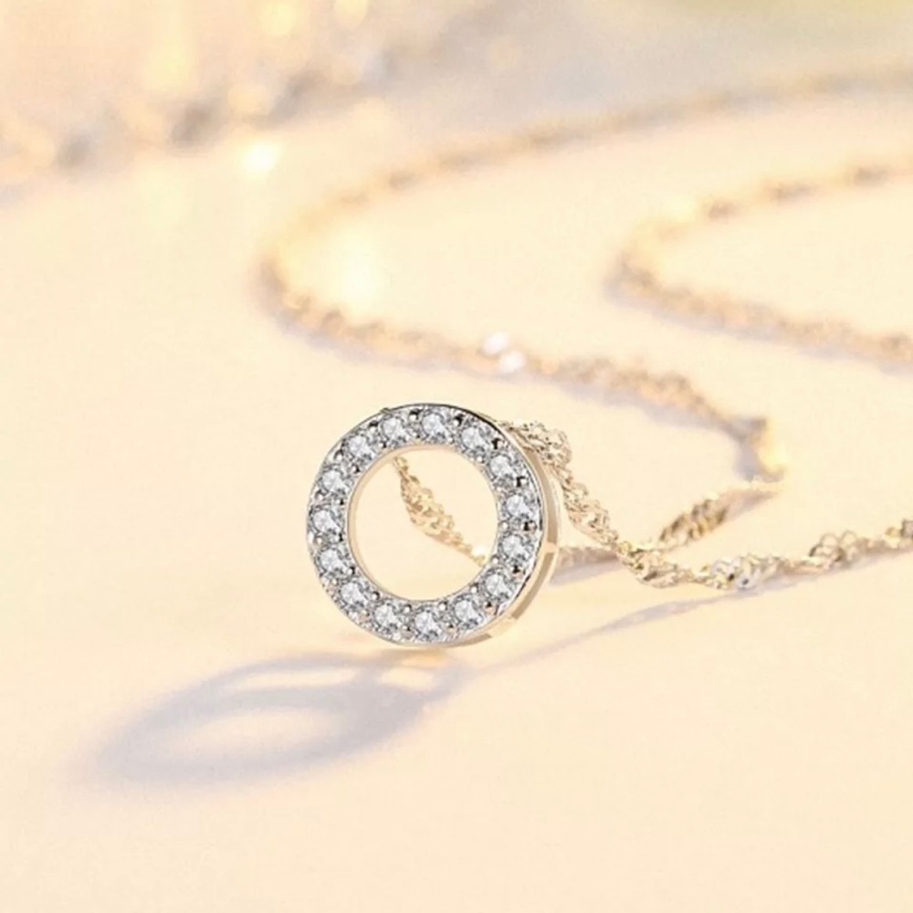 Round cubic zirconia Pendant with Necklace - Picture 6 of 6